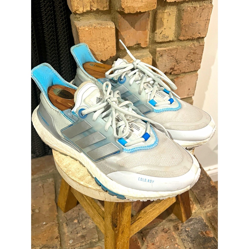 adidas Ultraboost 22 COLD.RDY Women's 9 GX8032 Blue Tint Silver Running Shoes
